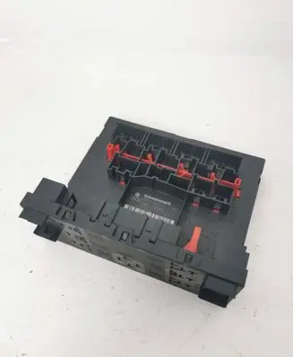 Volkswagen PASSAT B6 Comfort/convenience module 3C0937049D F005V00525