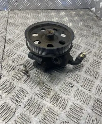 Ford Focus Power steering pump