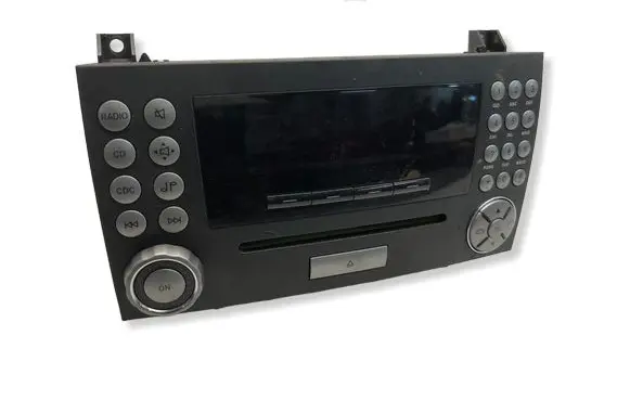 Mercedes-Benz SLK R171 Radio/CD/DVD/GPS head unit A1718200586