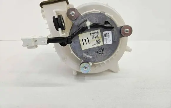 Toyota Prius (XW30) Hybrid/electric vehicle battery fan 0160701241
