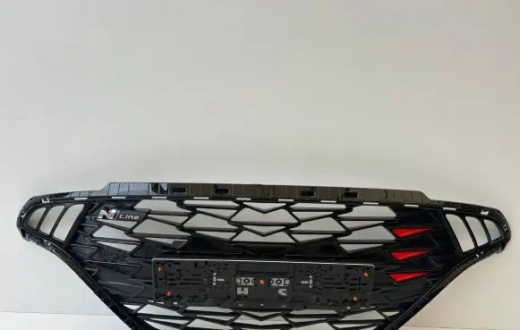 Hyundai i20 (BC3 BI3) Front bumper upper radiator grill 86351K7300