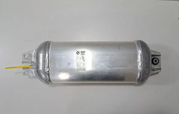 BMW X7 G07 Air suspension tank/reservoir 6878492