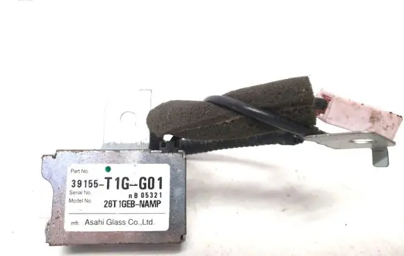 Honda CR-V Aerial antenna amplifier 39155-T1G-G01