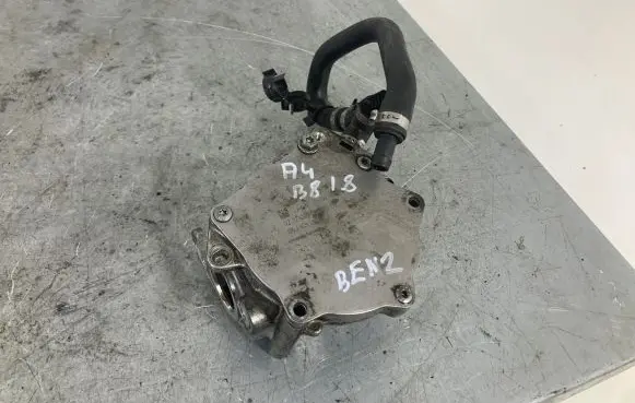 Audi A4 S4 B8 8K Tandem pump 06J145100B