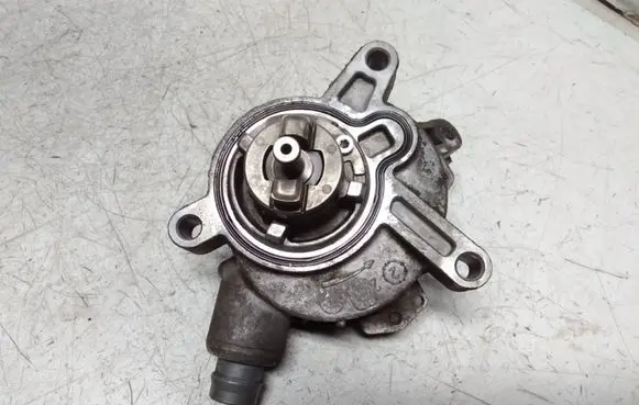 Volvo XC90 Vacuum pump 08699237 390335