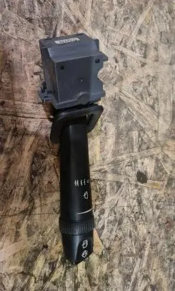 Volvo XC90 Wiper control stalk 8191545