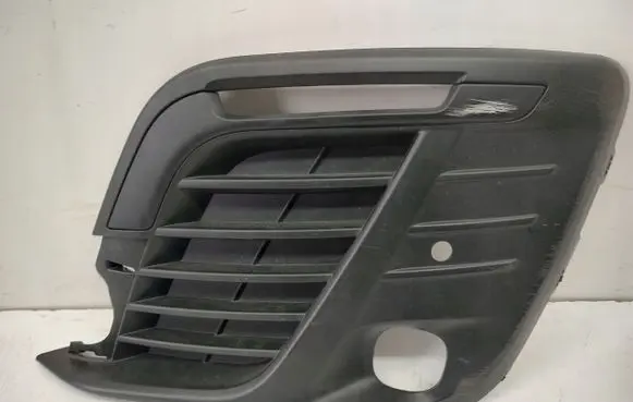 Peugeot Expert Front bumper lower grill 9811823877