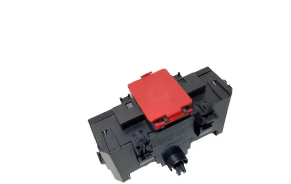 Mercedes-Benz C W203 Positive cable (battery) A2035450803