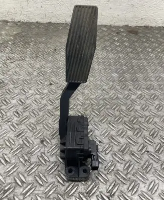 Opel Astra G Accelerator throttle pedal 
