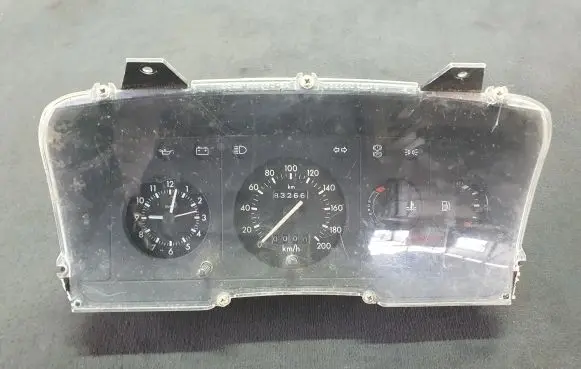 Ford Escort Speedometer (instrument cluster) 86AB10841BC 86AB10841B 062330