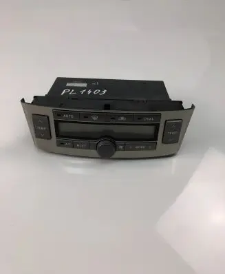 Toyota Avensis T270 Climate control unit 5590005140