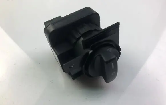 Mercedes-Benz B W245 Light switch 1695452704