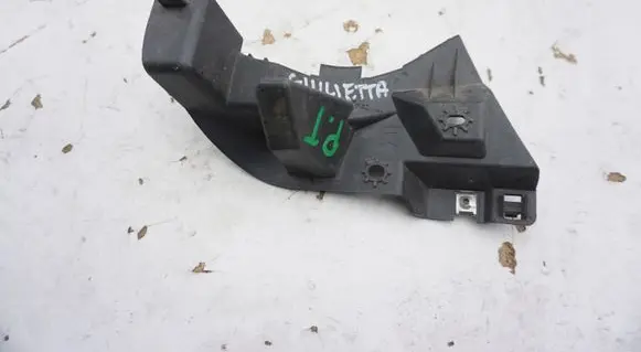 Alfa Romeo Giulietta Rear bumper mounting bracket