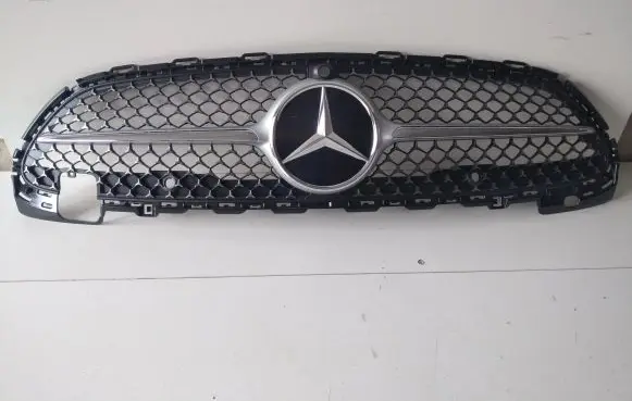 Mercedes-Benz C AMG W202 Manufacturer badge logo/emblem A2068882100