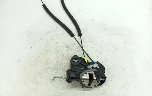 Subaru Forester SJ Front door lock