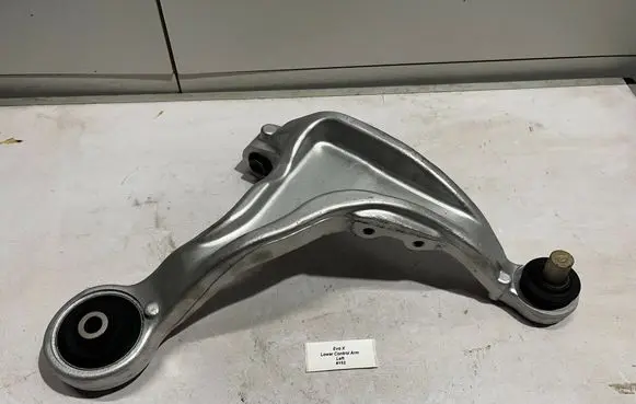 Mitsubishi Lancer Evolution X Rear control arm 4110A051