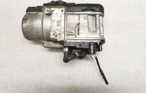 Volkswagen Golf VII Auxiliary pre-heater (Webasto) 5Q0815005M
