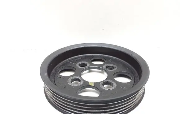Volvo V70 Power steering pump pulley 30731821