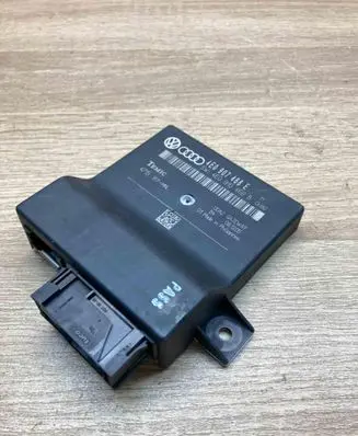 Audi A8 S8 D3 4E Gateway control module 4E0907468E 4E0910468B 4715
