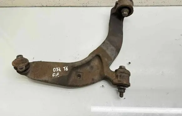 Volkswagen Transporter - Caravelle T6 Front lower control arm/wishbone 7E0407166B