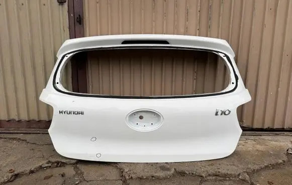 Hyundai i10 Tailgate/trunk/boot lid