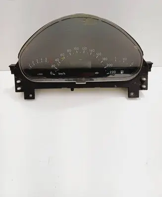 Mercedes-Benz A W168 Speedometer (instrument cluster) A1685407711