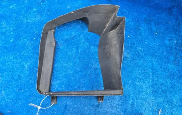 BMW X6 E71 Intercooler air guide/duct channel 2159354