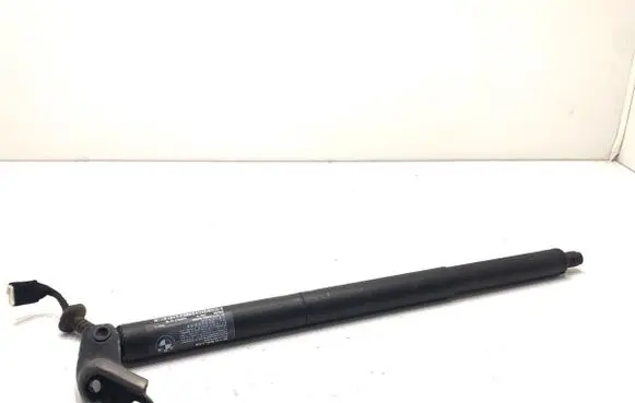 BMW 2 F45 Shock absorber/damper mounting bracket 7348523
