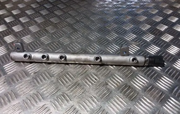 Mercedes-Benz B W245 Fuel main line pipe A6400701295 A0041536728