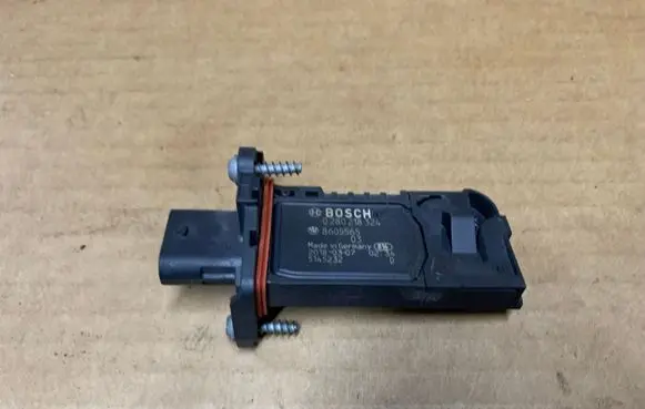 BMW X3 G01 Mass air flow meter 8605565