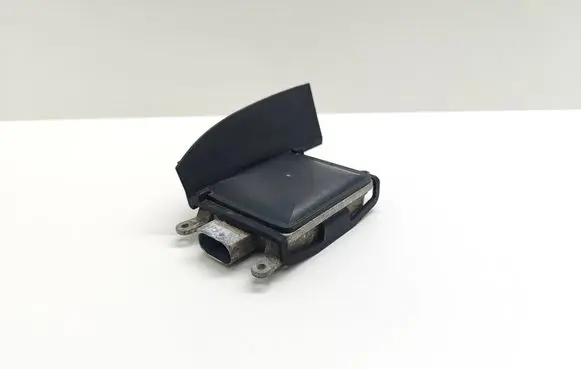 BMW 5 F10 F11 Blind spot module 6859179 685917901 66326859179