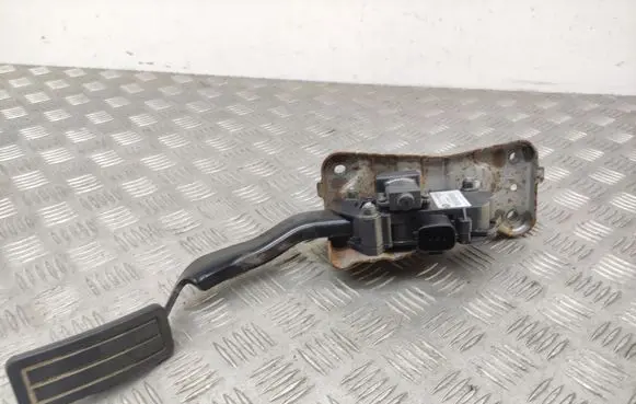 Land Rover Range Rover Sport L320 Accelerator throttle pedal SLC500021