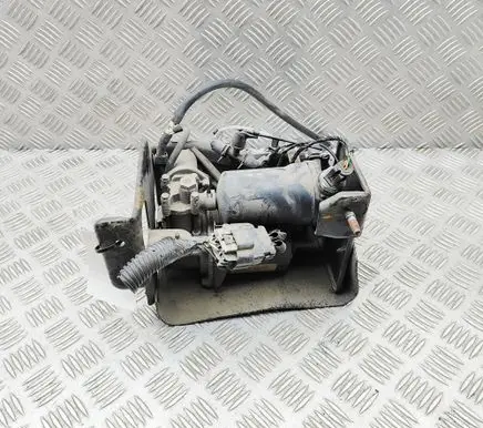 Cadillac Escalade Air suspension compressor/pump 23304606