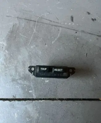 Other switches/knobs/shifts