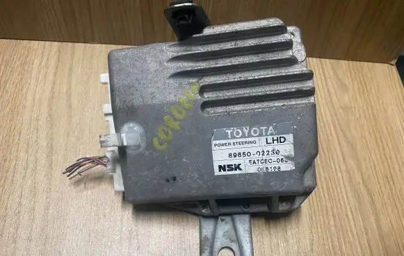 Toyota Corolla Verso E121 Power steering control unit/module 8965002230