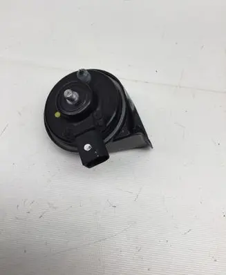 Volkswagen Polo VI Horn signal 5Q0951221D