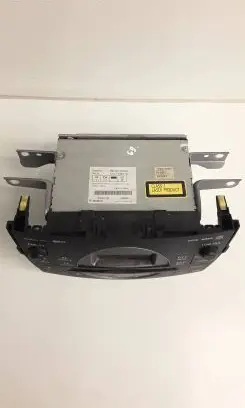 Toyota RAV 4 (XA30) Radio/CD/DVD/GPS head unit 8612042220