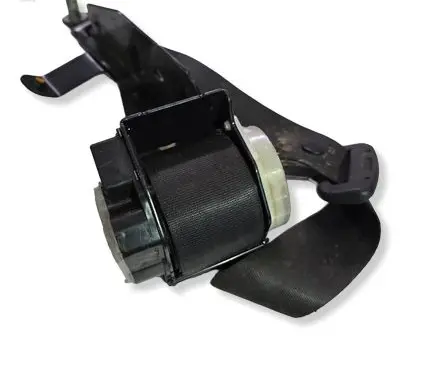 Subaru Forester SH Rear seatbelt E40437047 0351610 GB14166