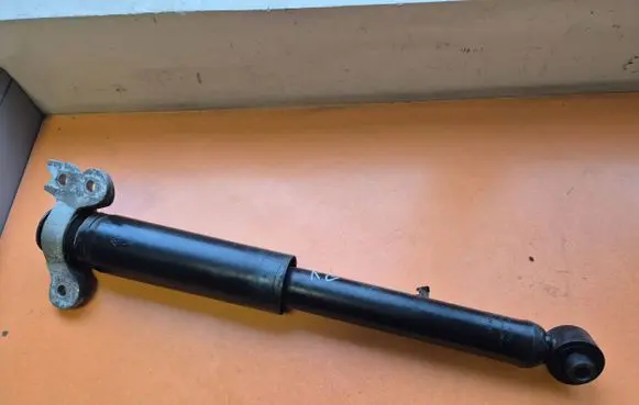 Opel Insignia B Rear shock absorber/damper 3174601