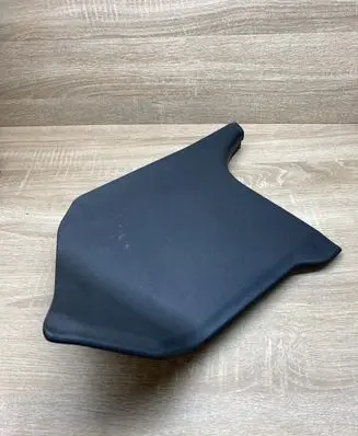 Mercedes-Benz E W211 Foot area side trim A2116801306