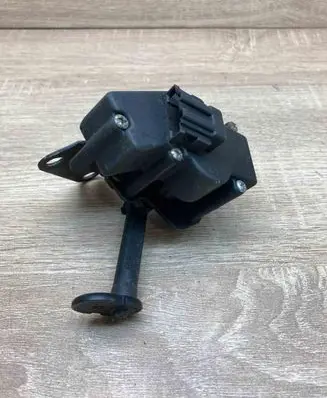 Volkswagen Sharan Vent window/glass motor 7M0847080 95VW14453BA