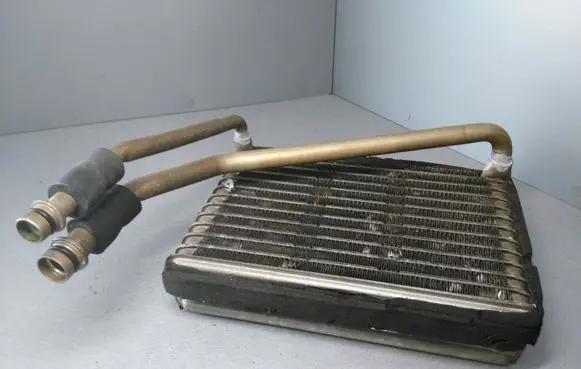 Air conditioning (A/C) radiator (interior)