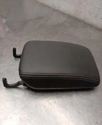 Saab 9-3 Ver2 Armrest