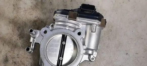 Nissan Qashqai J12 Throttle valve 6RA6002B C1144 D03143