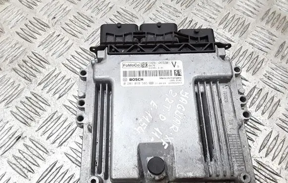 Jaguar XF Engine control unit/module CX2312C520 0281018585