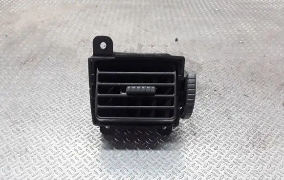 Nissan X-Trail T30 Dashboard side air vent grill/cover trim 68761EQ000