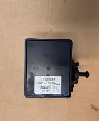 Mercedes-Benz E W238 ABS Pump A2134311601