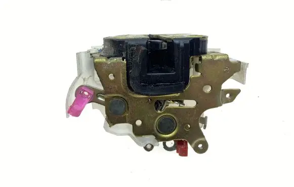 Subaru Outback Front door lock