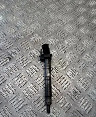 Fuel injector