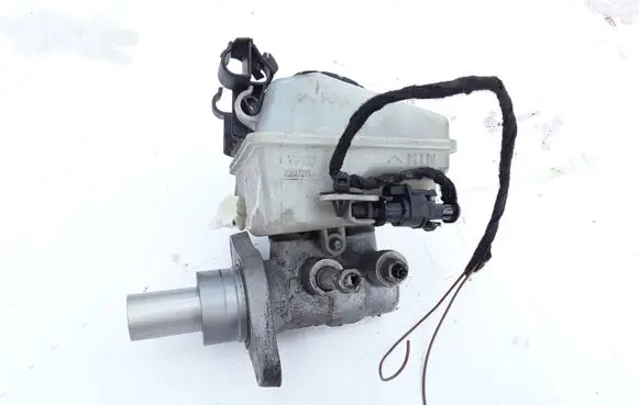Opel Zafira B Master brake cylinder 32067271